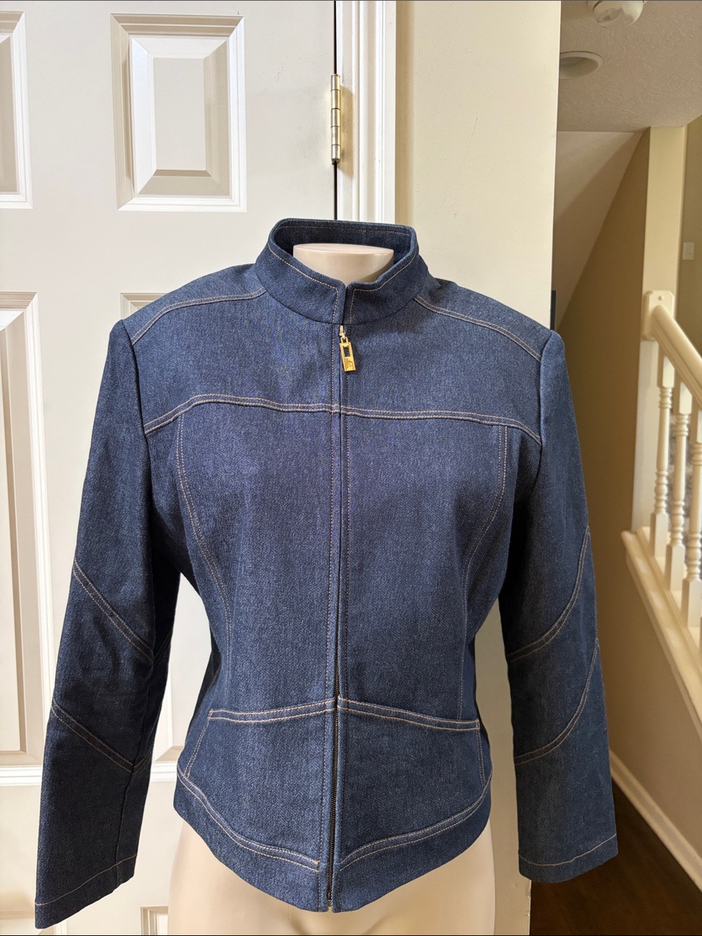 St. John Sport Dark Blue Denim contrast stitching Zip-Front Jacket, XL